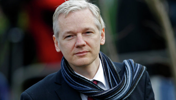Juliam Assange gana el primer round a sus detractores