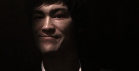 bruce-lee-revive-para-el-nuevo-spot-de-johnnie-walker-1