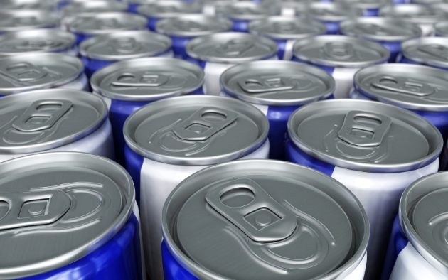 El exceso en el consumo de bebidas energizantes, es peligro para la salud